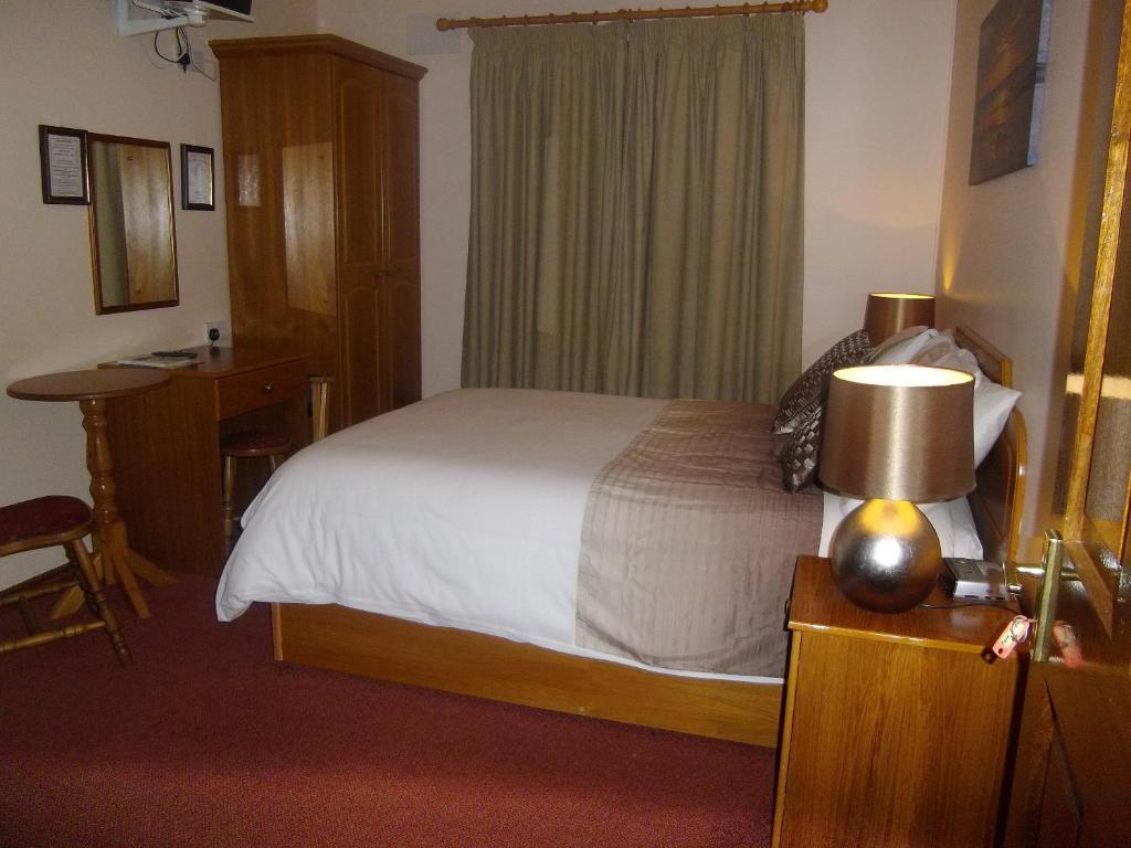 Bed and Breakfast Quay West Ireland Вестпорт Номер фото